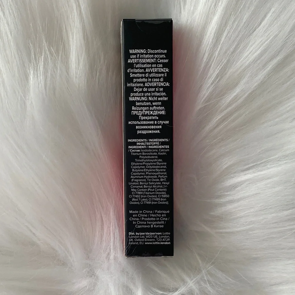 Lottie Harley Quinn Transforming Liquid Lipstick - killin it